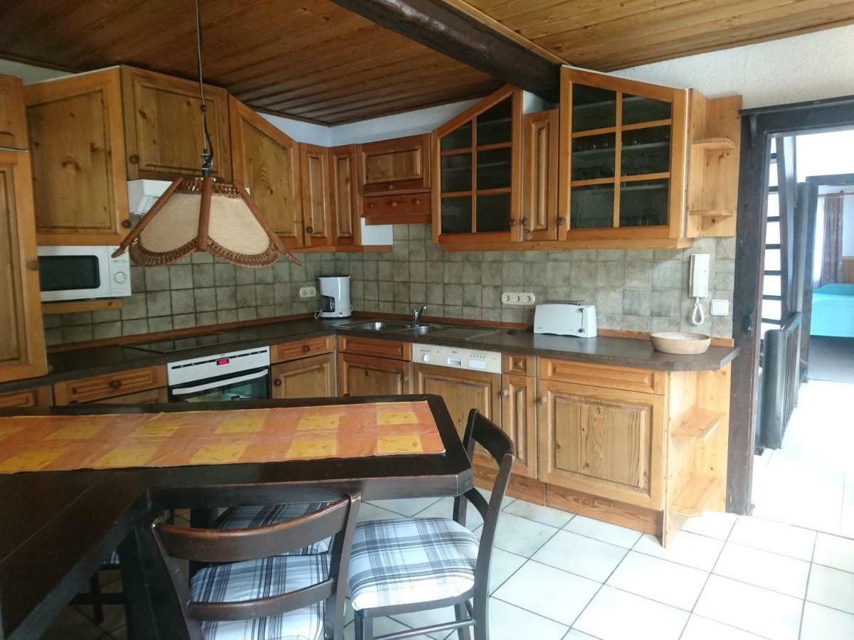 דירות Fachwerkhaus In D 63667 Nidda Fuer 8 Bis 12 Personen מראה חיצוני תמונה